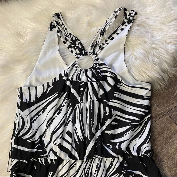 Julia Jordan Palm Leaf Print Jumpsuit - Picture 8 of 10